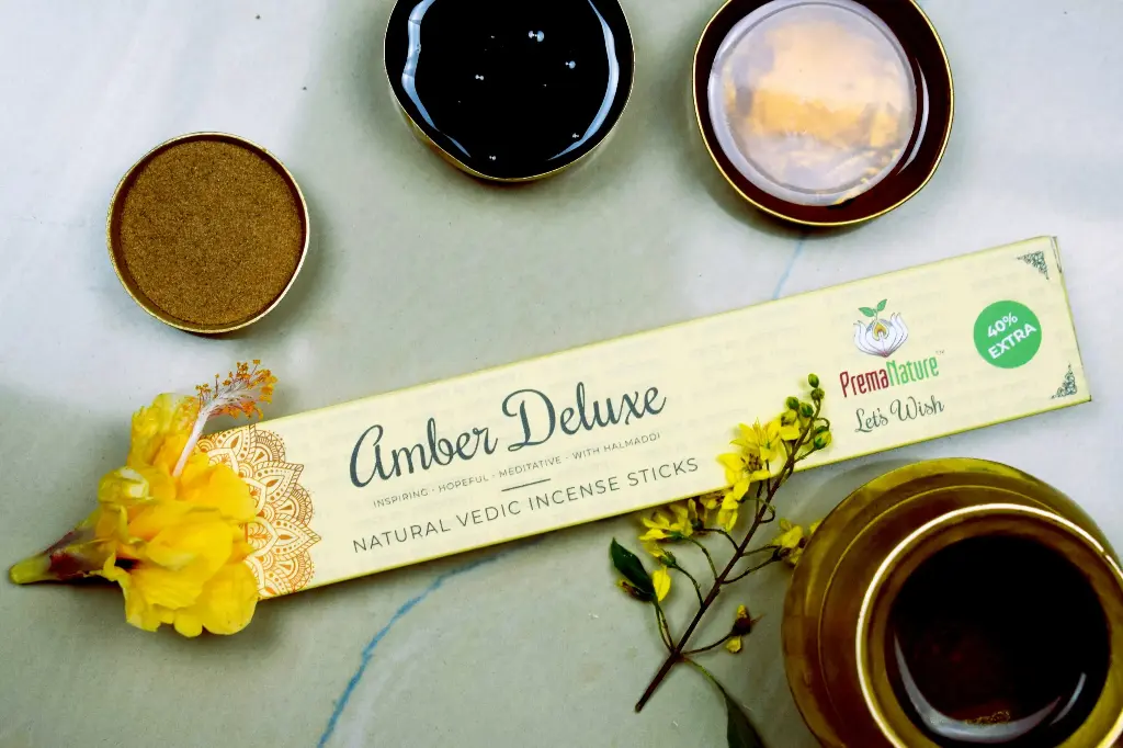 Amber Deluxe incense (Halmaddi - 12 pcs)