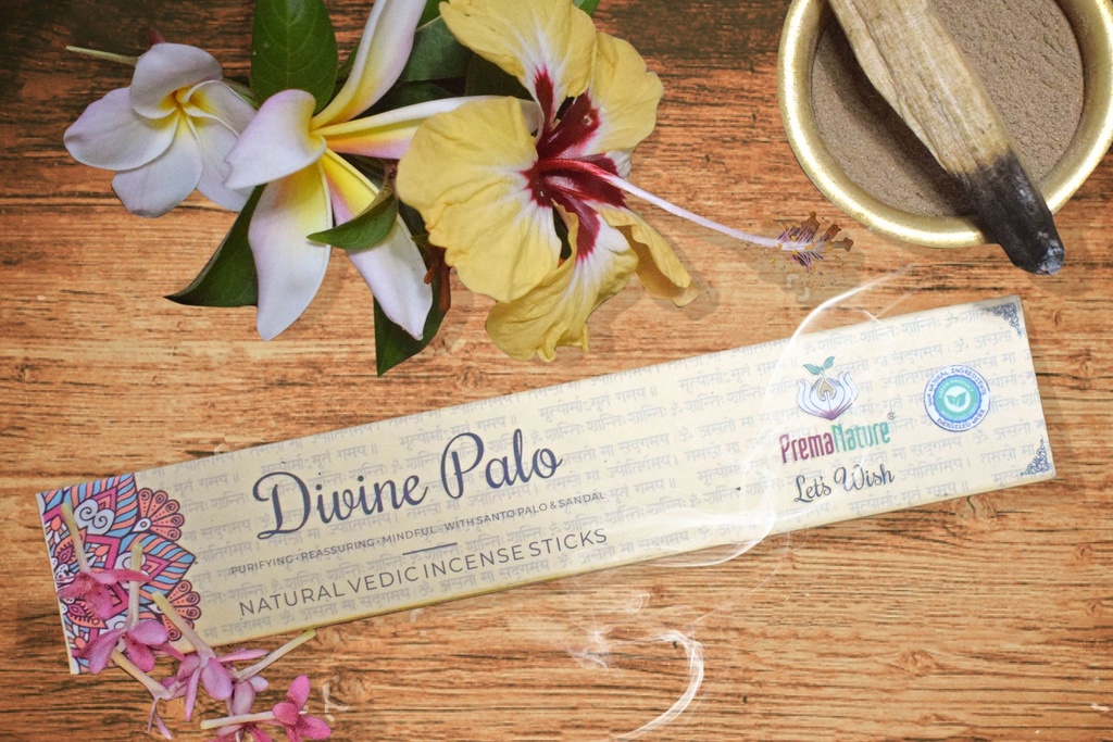 Encens Divine Palo (Palo Santo - 12 bâtons)